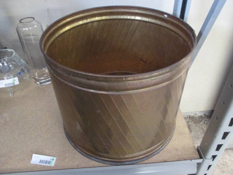 lot 134 image: Brass tin