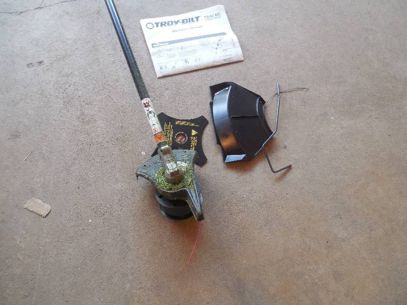 NEW - TROY BUILT Straight Shaft Brush cutter WEED WHIP