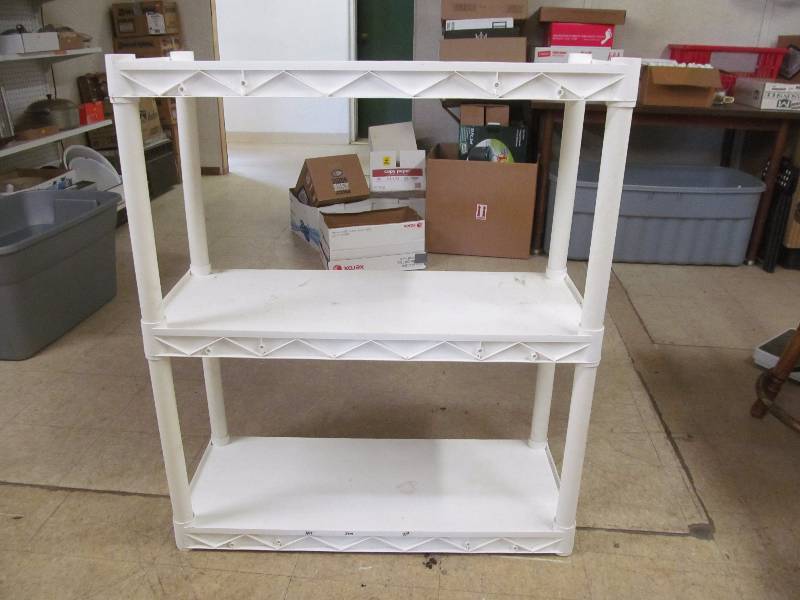 Storage shelf