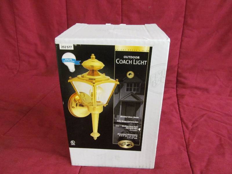 Coach Light