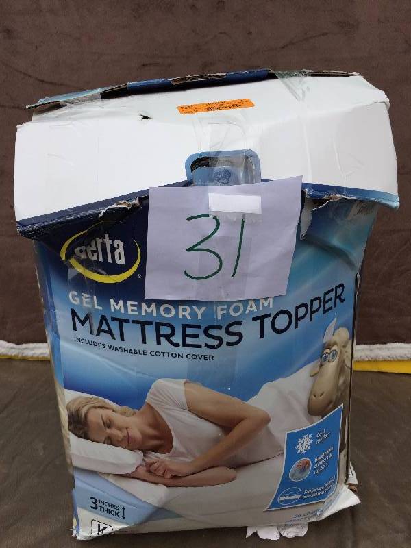 lot 31 image: Memory Foam 3 King Size
