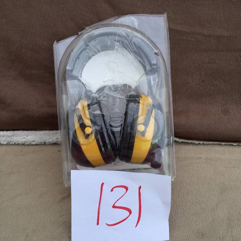 3M Hearing Protector AM FM Stereo WorkTunes 90541