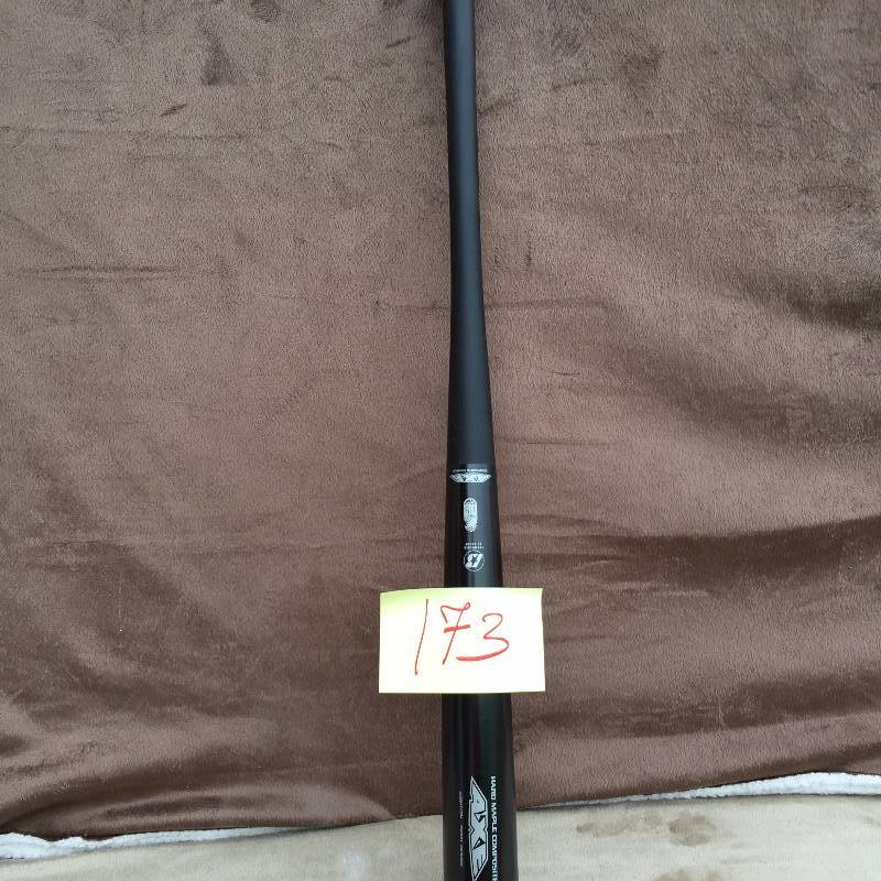 Axe Bat