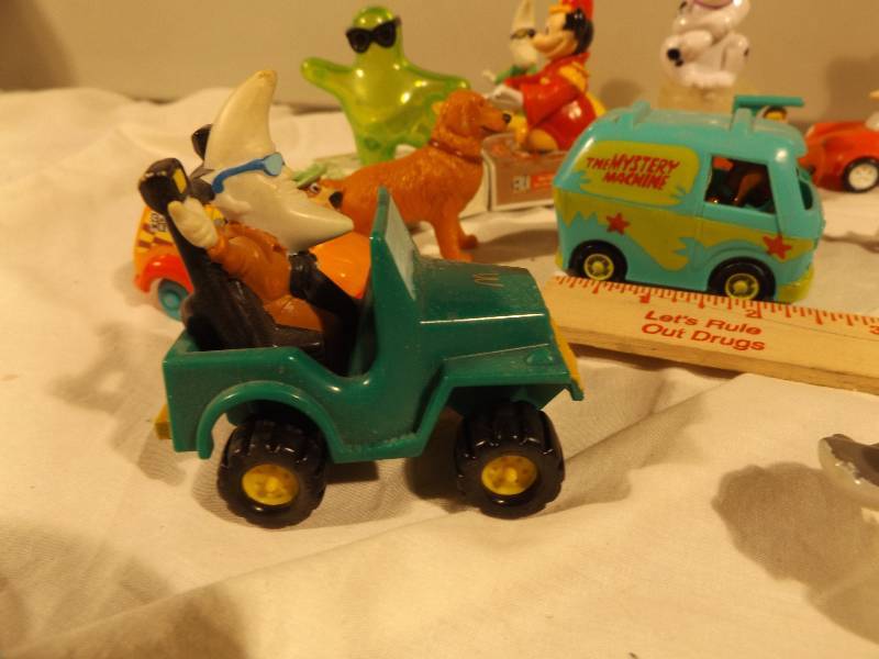 lot 75 image: 24 Toys