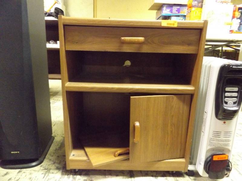 lot 104 image: Wood Cabinet