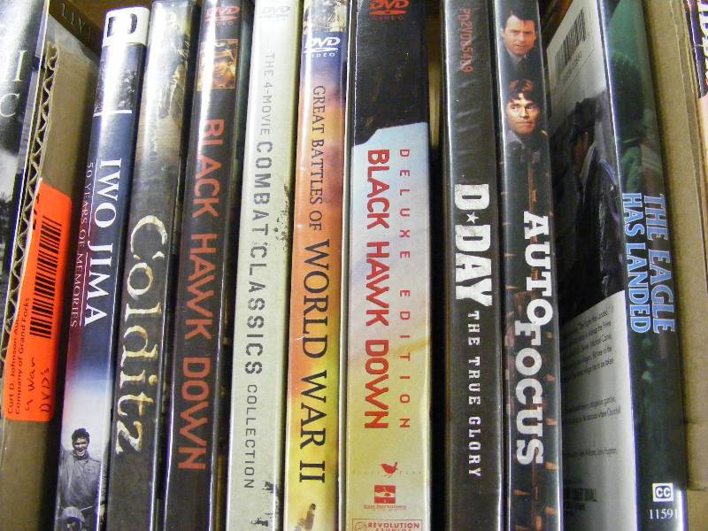 lot 270 image: 9 DVDs of War Movies