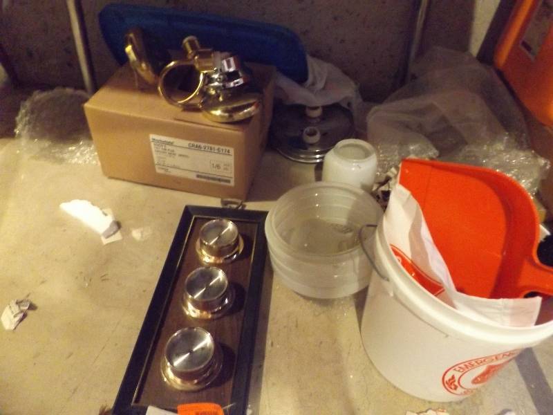 Barometer, Cleaning Items, and Lights