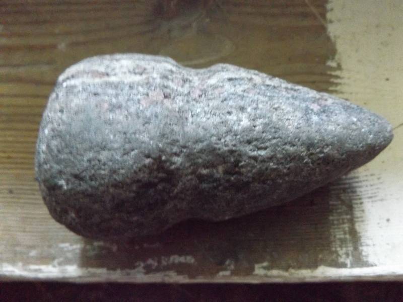 Indian Hammer Rock and other rocks