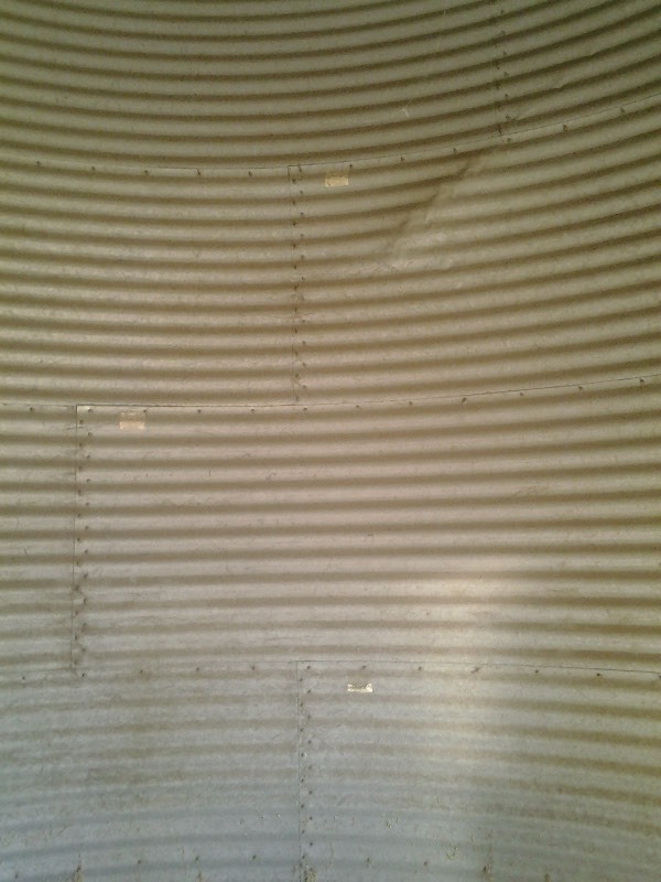 lot 6 image: 18 Butler Grain Bin