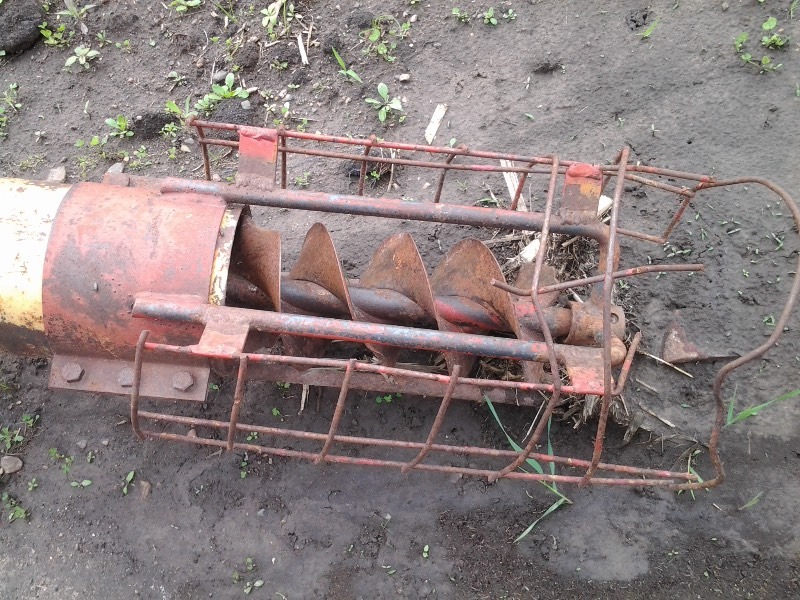 lot 5 image: Westfield Truck Auger