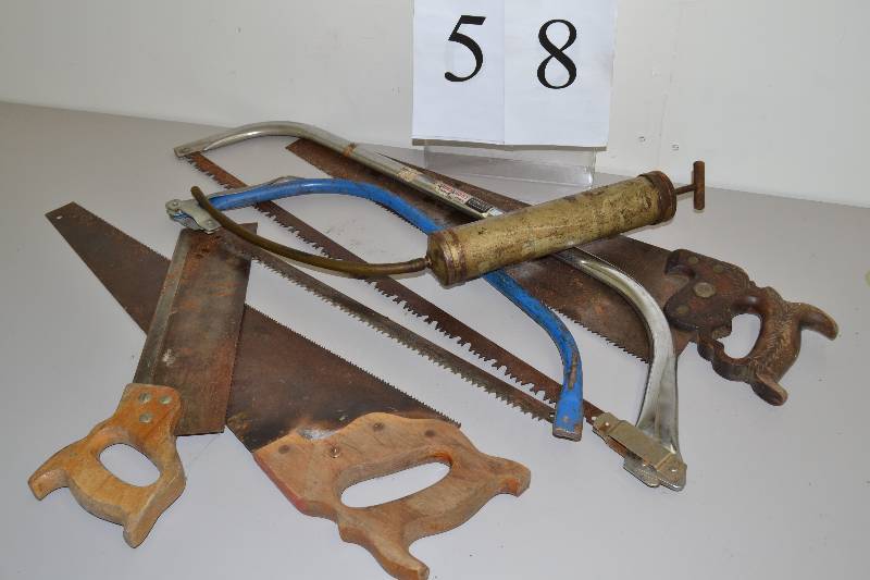 lot 58 image: Misc Garage items