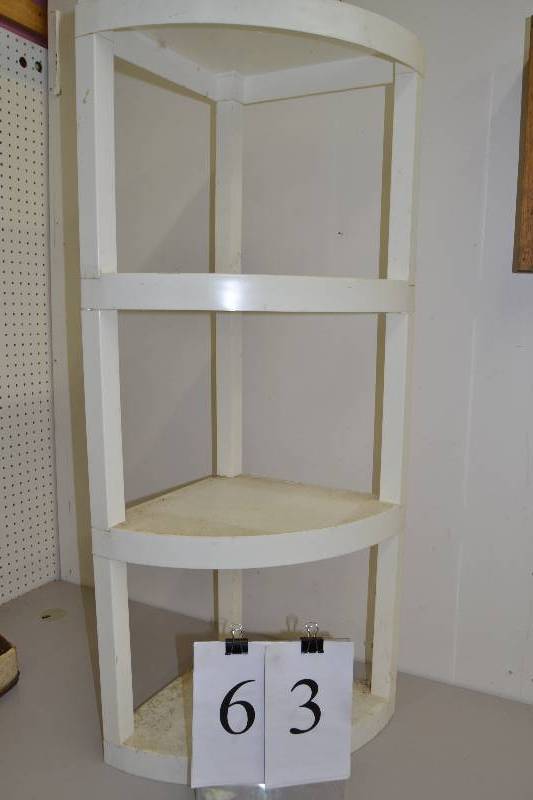 lot 63 image: Corner shelf