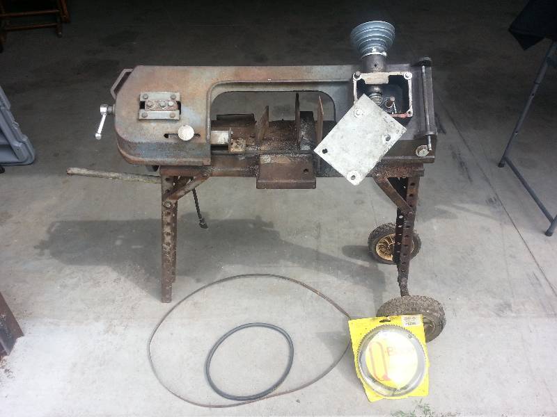lot 4 image: Band Saw