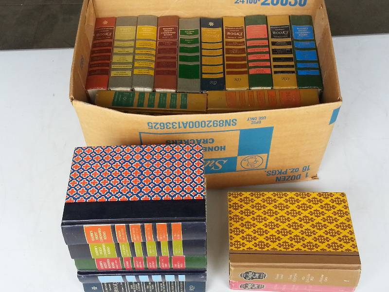 lot 110 image: Large Lot of Readers Digest Books