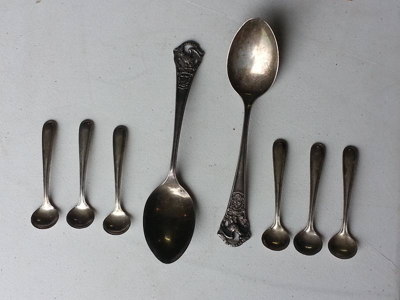 lot 116 image: Lot of (8) Sterling Silver .925 Spoons
