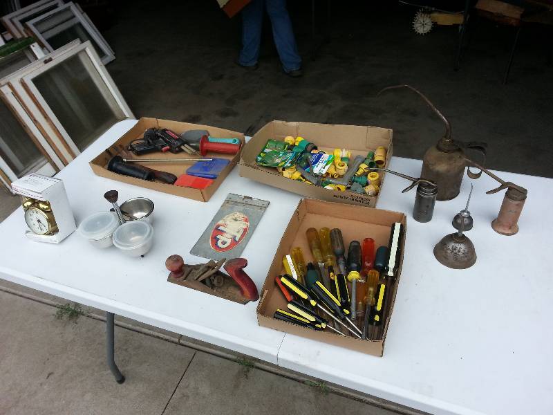 lot 128 image: Tools, Vintage Plane, Vintage Oil Cans, and More