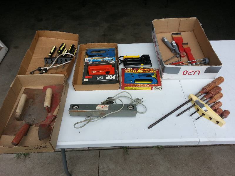 lot 129 image: New Staple Guns, Vintage Tools, Trowels, and More