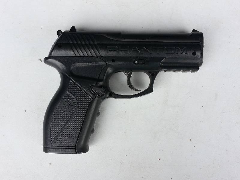lot 161 image: Daisy Phantom BB Handgun