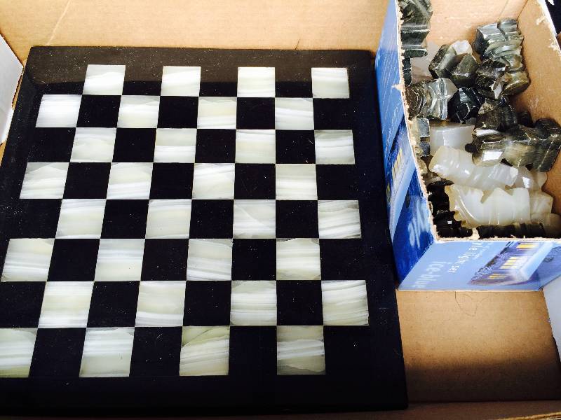 lot 21 image: Chess Set