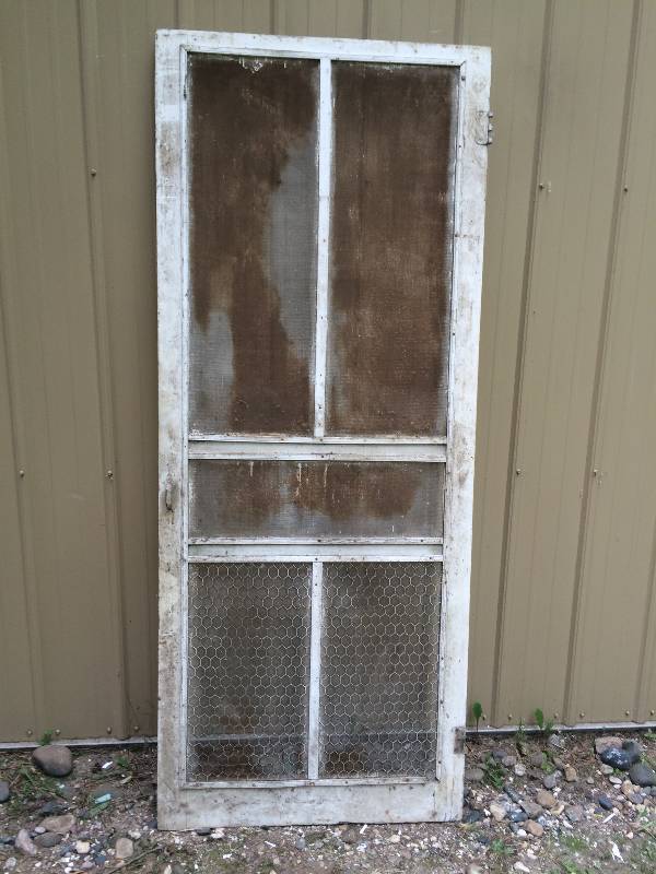 lot 78 image: Vintage Screen Door