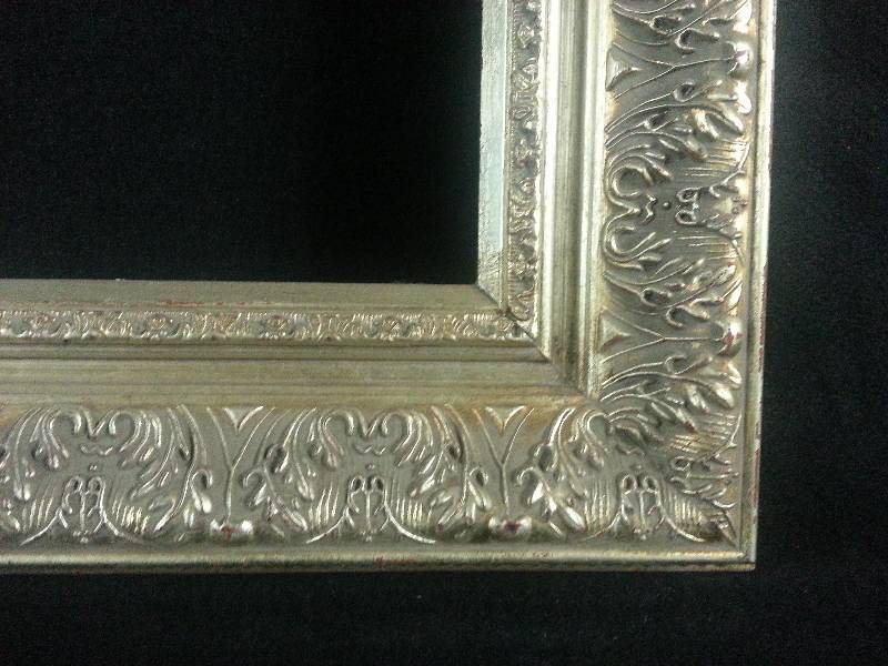 lot 57 image: Vintage Wooden Frame