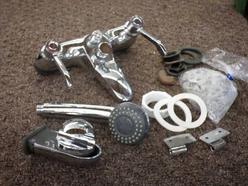 (1) New Gainsborough Bath Shower Mi...