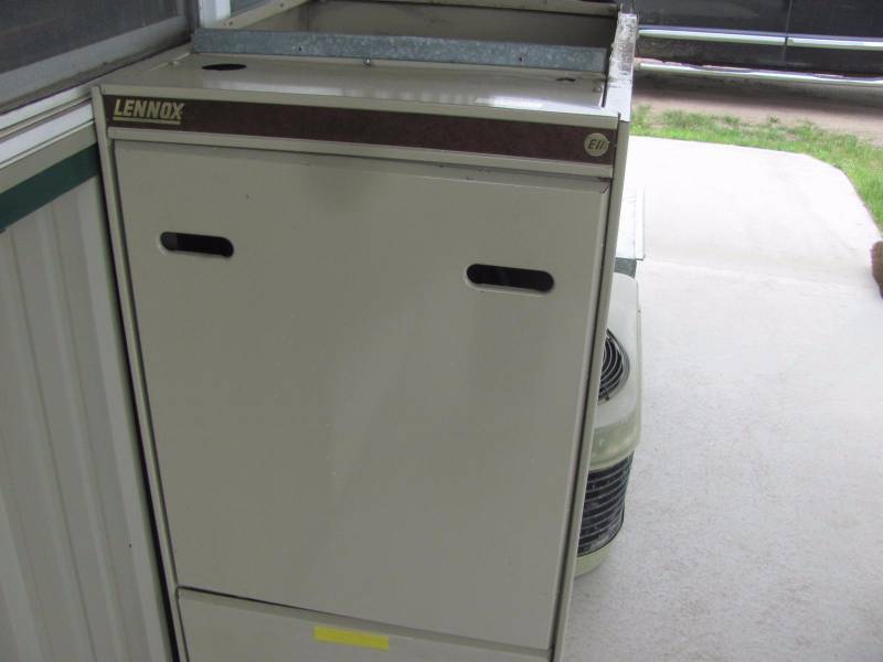 Lennex Electric Furnace with Central Air