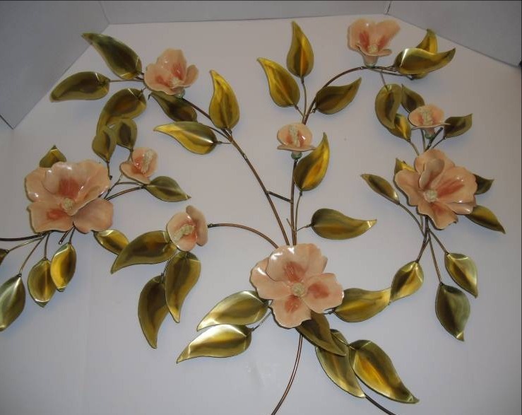 lot 1 image: Mid-Century 3 Piece Floral Wall Sculpture Porcelain & Metal