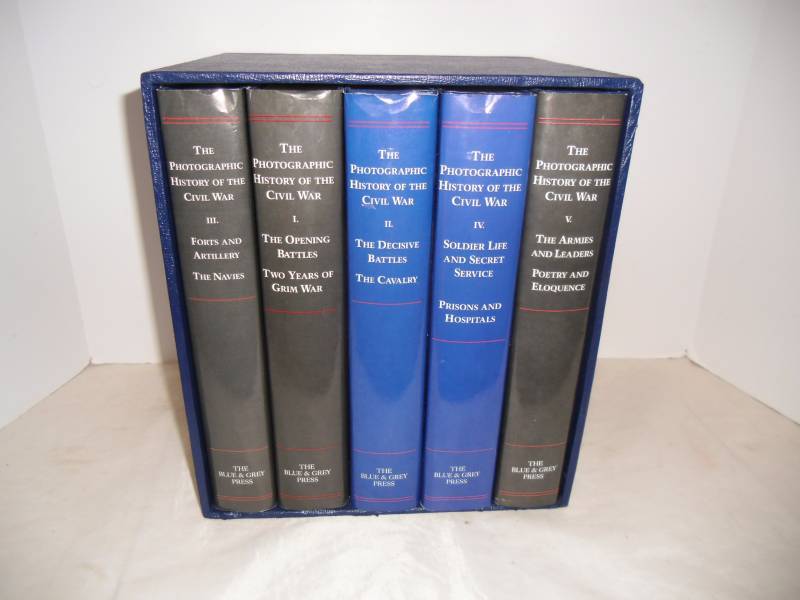 lot 14 image: The Photographic History of the Civil War Books 5 Book Sest