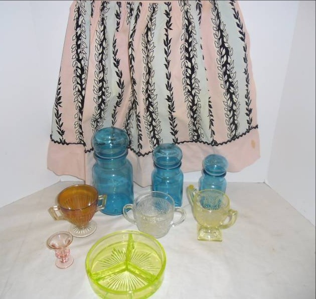 lot 20 image: Colorful Glass  Vaseline Glass Dish, Sugar Bowls, Blue Glass Jars