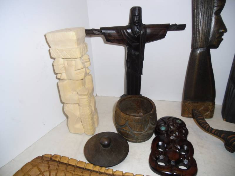 lot 36 image: Mexico to Rio International Carved Wood Primitive Souvenirs