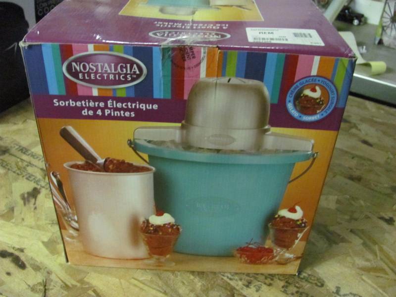 Nostalgia Electrics 4-qt. Ice Cream Maker