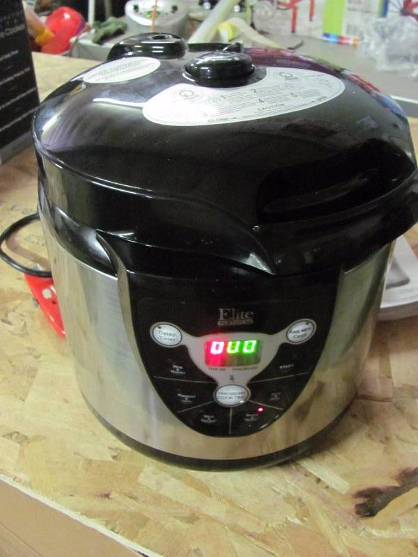 Elite 6 Quart Digital Stainless Pressure Cooker