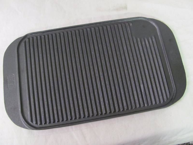 Chefs Mark Reversible Cast Iron GrillGriddle