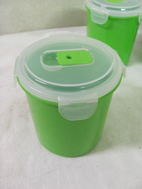 7 Piece Microwaveable Cup & Lid Set