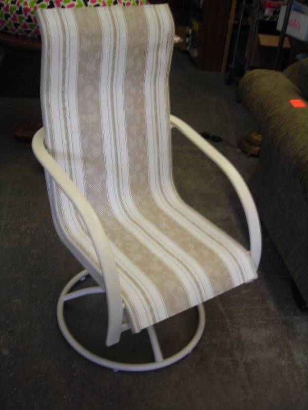Swivel Patio Chair