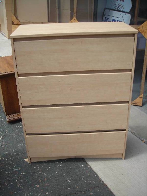 4-Drawer Chest
