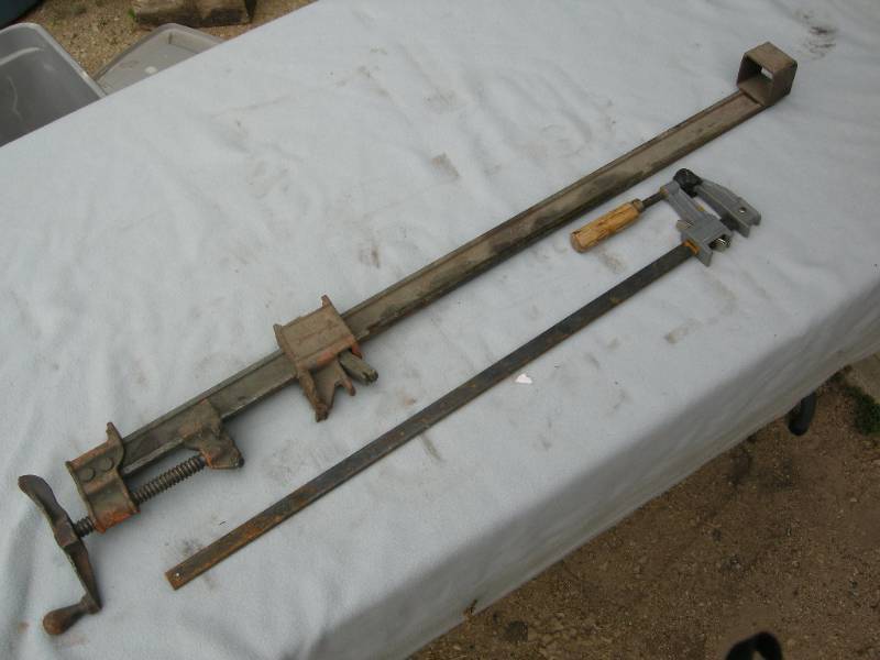 2 bar clamps