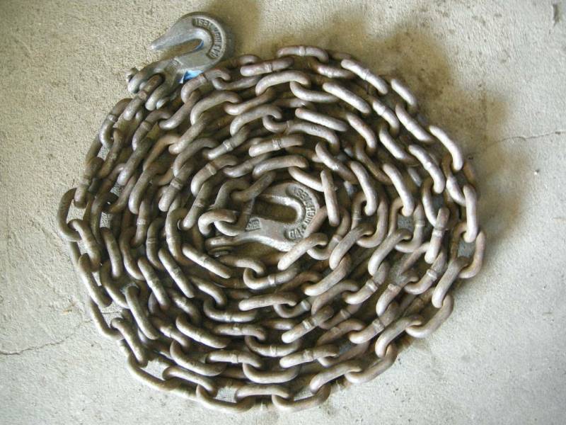 Tow chain