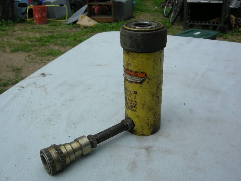 EnerPac 10 ton cylinder
