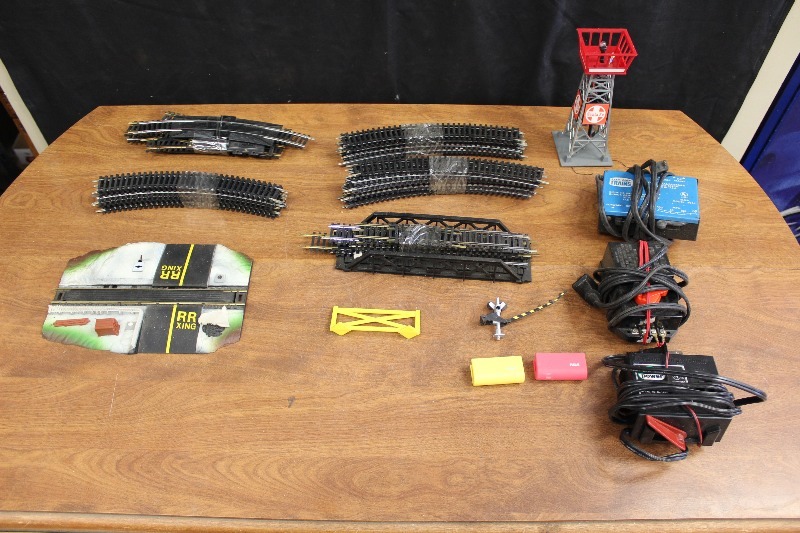 lot 50 image: Toy Train Set
