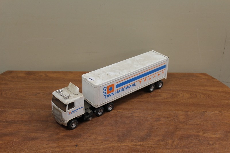 lot 69 image: ERTL Our Own Hardware Truck  Tractor