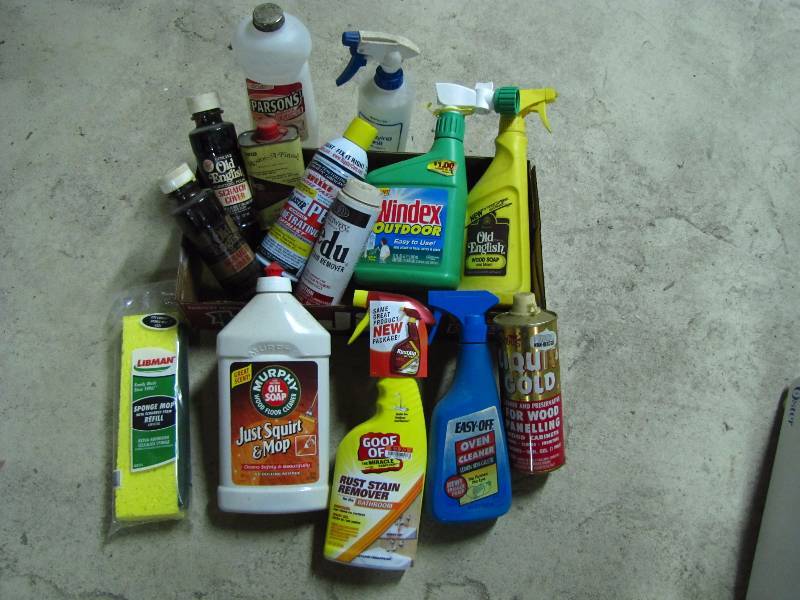 lot 51 image: household cleaners & polish