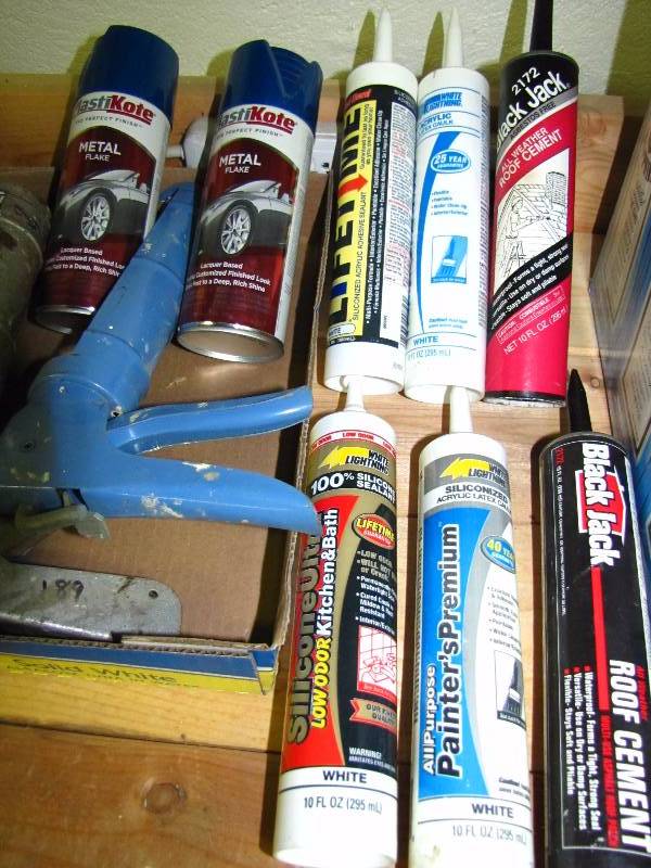lot 71 image: caulking supplies