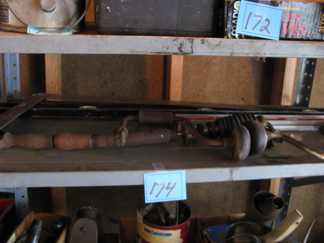 lot 174 image: shelf lot levels square brace and a jointed brace