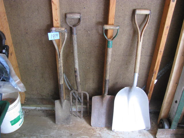 lot 184 image: vintage collectible shovels
