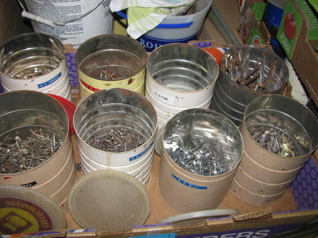 lot 90 image: large lot of nails