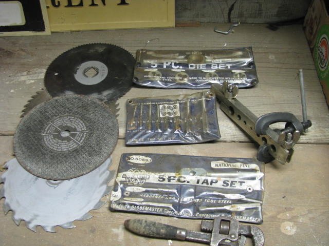 lot 133 image: 2 five piece die sets and 1 eight piece tap set