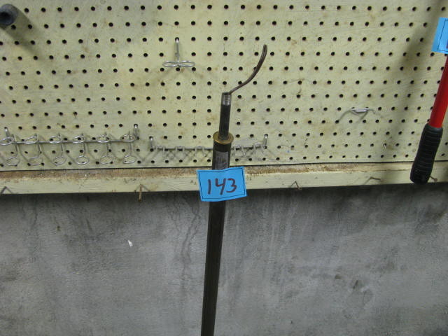 lot 143 image: vintage lamp pole and base project