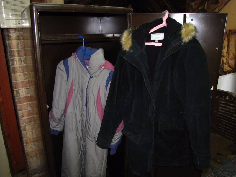 lot 278 image: Womens coats